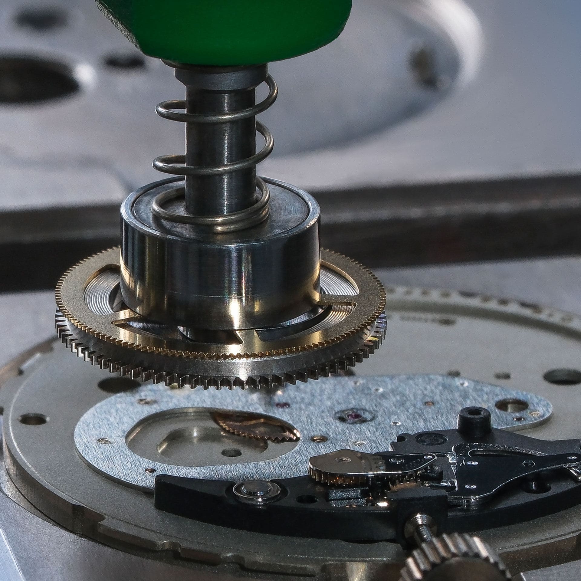Closeup on the SISTEM51 movement 